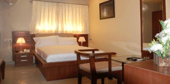 Hotel Sri Madhura Inn Haïdarabad Extérieur photo